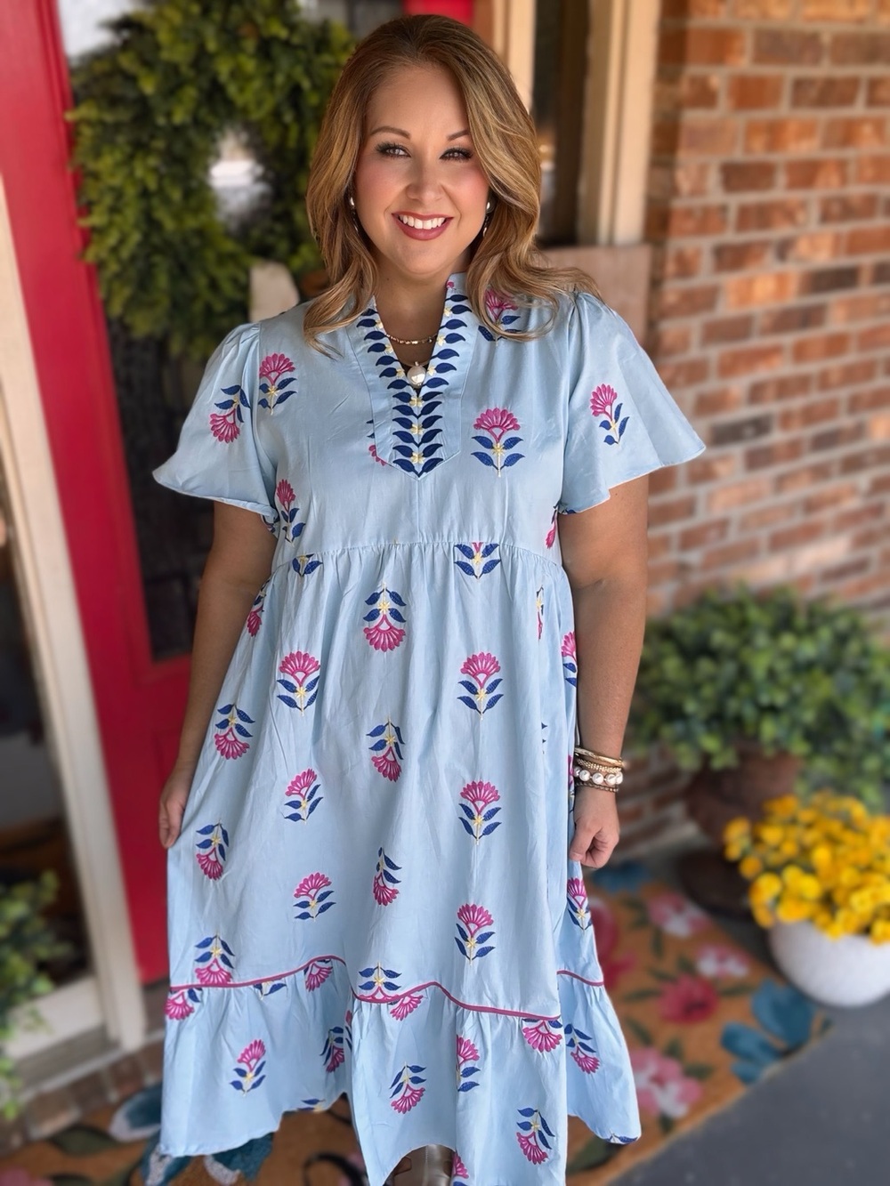 Umgee Light Blue Midi Dress with Pink & Navy Floral Embroidery size small - Picture 3 of 3